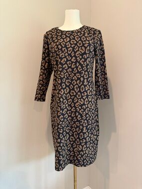 J. McLaughlin Black and Brown Leopard-Print Long Sleeve Shift Dress